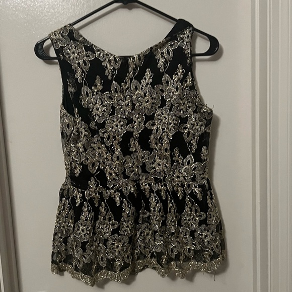 Black and Gold Embroidered Tank - Picture 2 of 2